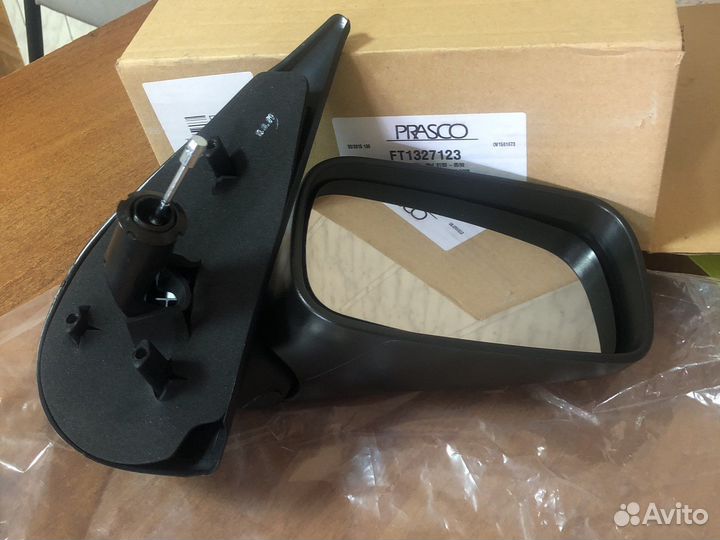 Зеркало правое механическое fiat punto