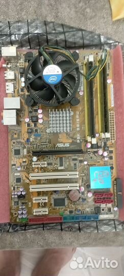 Материнская плата с процессором 775