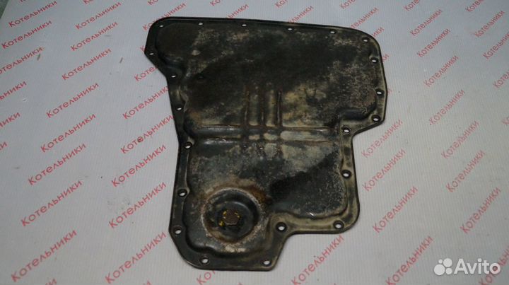 Nissan 31390-31X00 Поддон АКПП