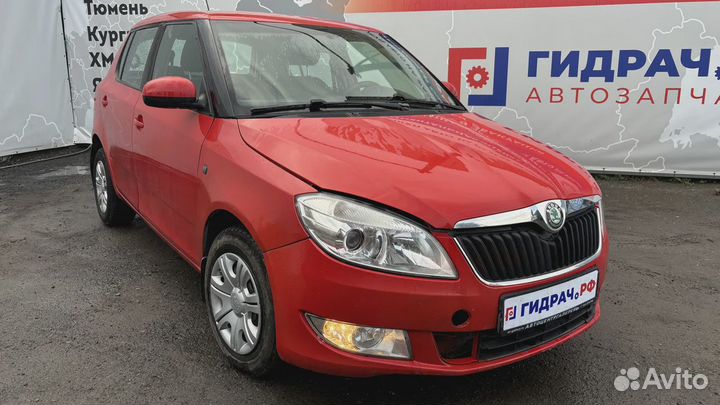 Обшивка стойки задней левой верхняя Skoda Fabia (M