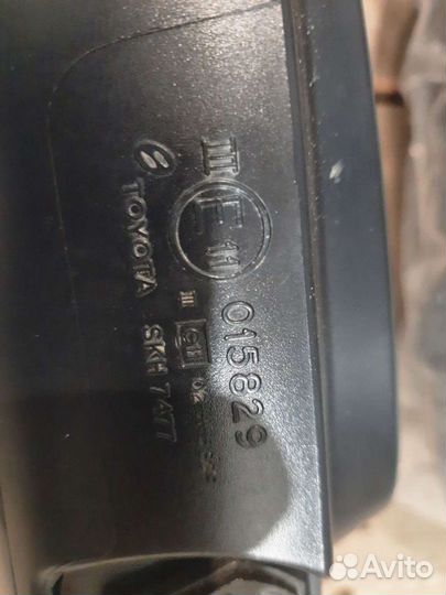 Зеркало правое на Toyota corolla e120, runx, allex