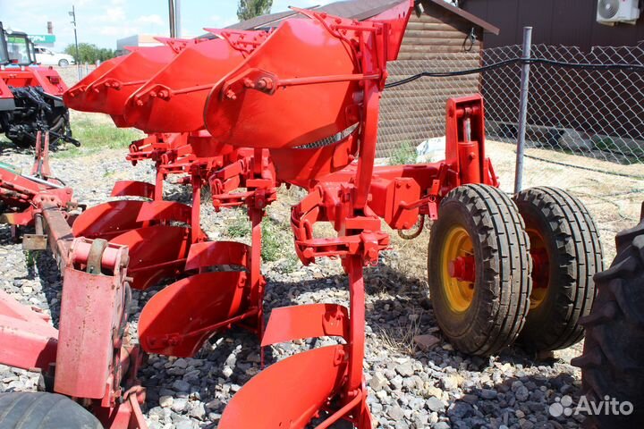 Плуг Минский Завод Шестерен 4-5 корп. (ПО-(4+1)-40), 2017