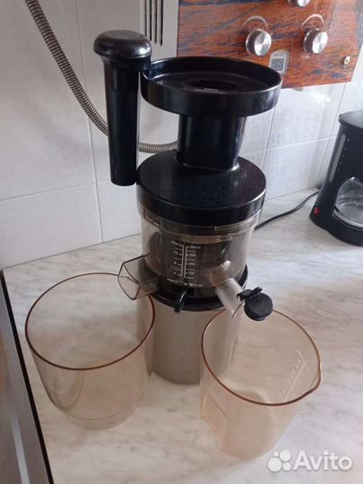 Соковыжималка шнековая Bauer