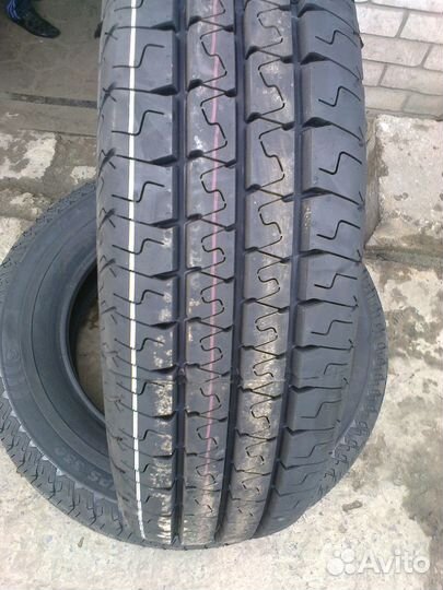 Matador MPS 330 Maxilla 2 205/65 R16C 107