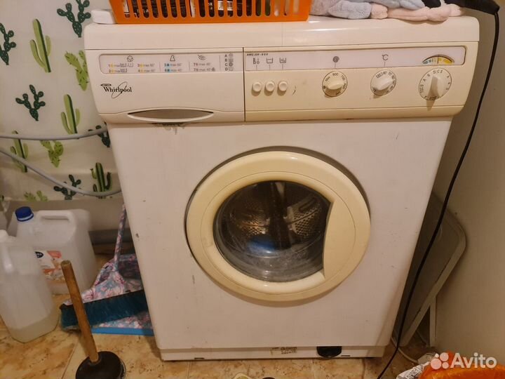 Стиральная машина на запчасти Whirlpool