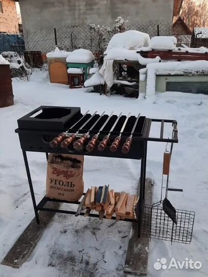 Комплект Мангал хит + 6 шампуров с дер ручкой