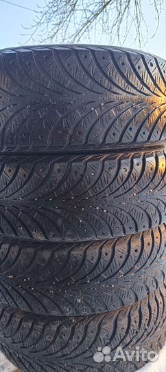 Goodyear UltraGrip Extreme 195/65 R15