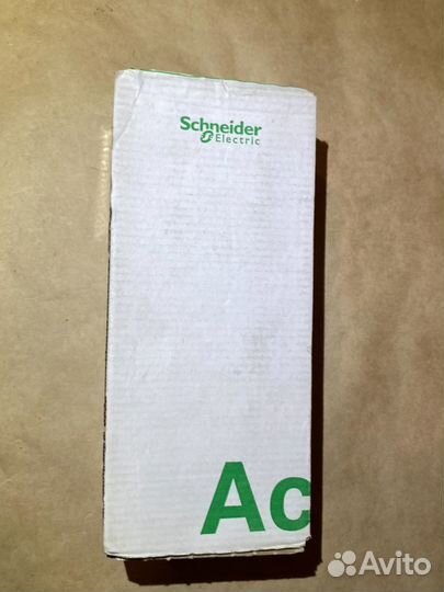 Выключатель Schneider Electric A9F85202 400V