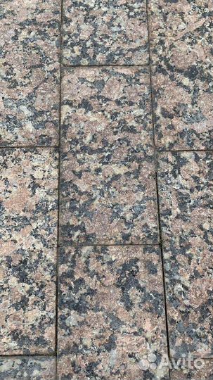 Гранитная тротуарная плитка