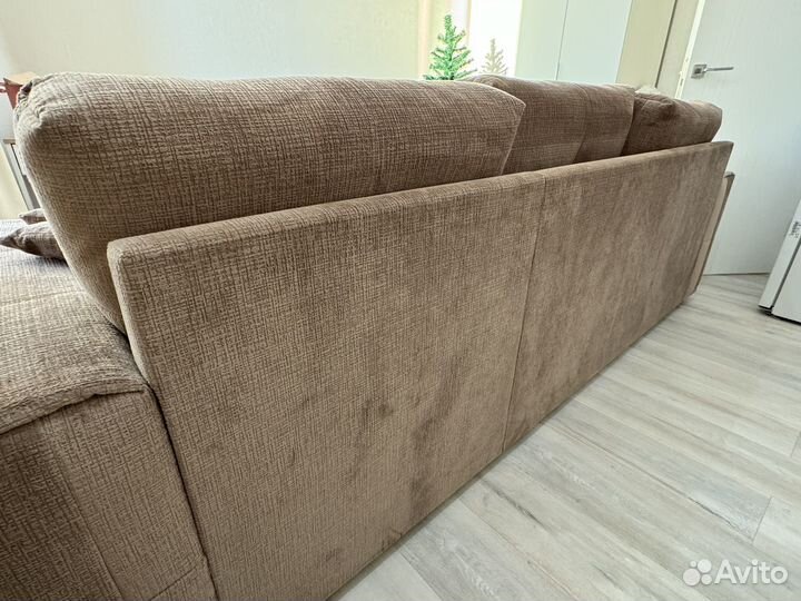 Угловой диван