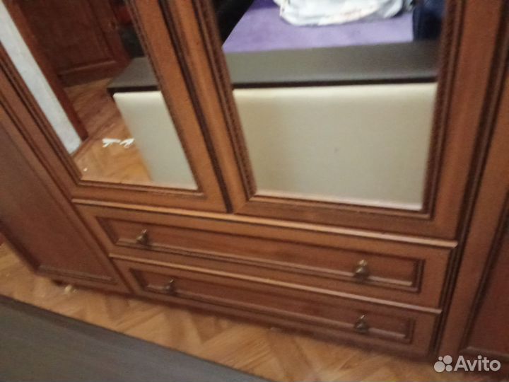 Шкаф для одежды бу