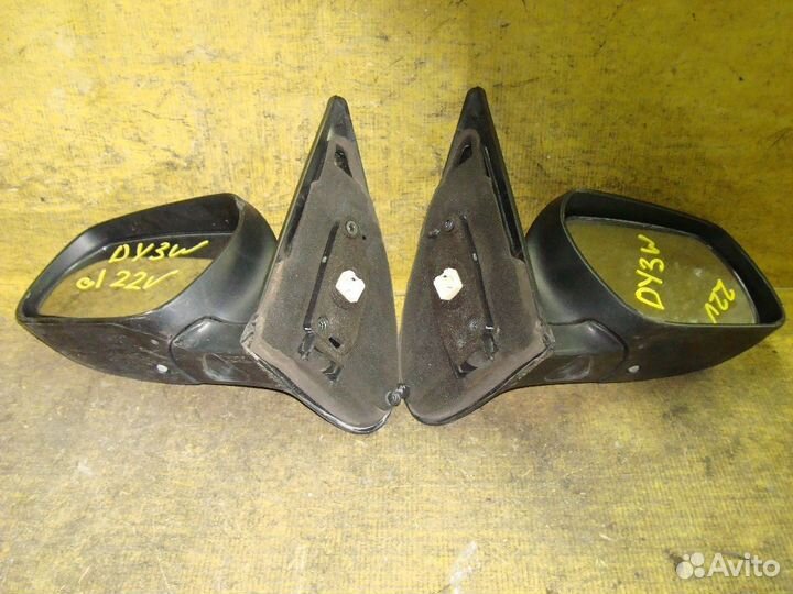 Зеркало Mazda Demio DY3W