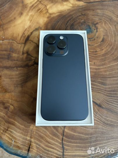 iPhone 15 Pro, 256 ГБ