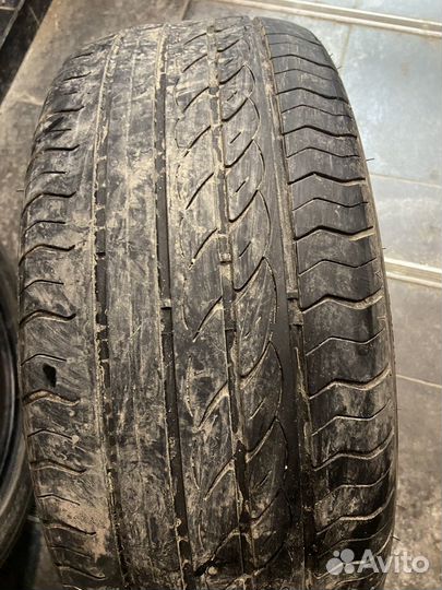 Шины 215 55 17 летние бу