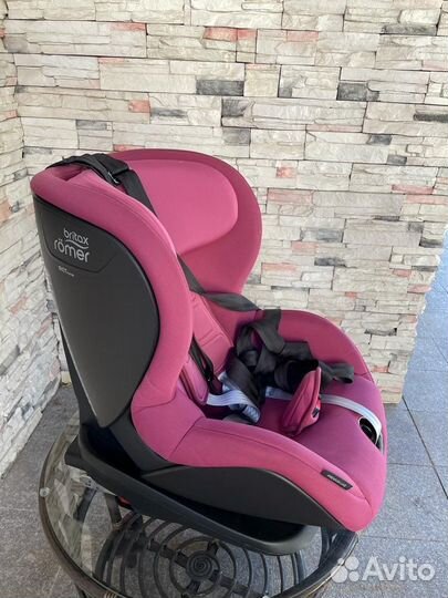 Britax romer trifix2 i size детское автокресло