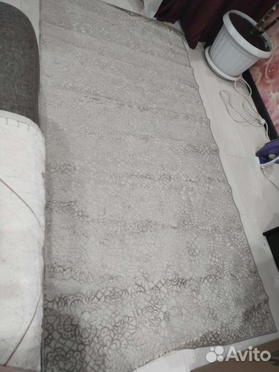 Палас новый 1метр *2метра