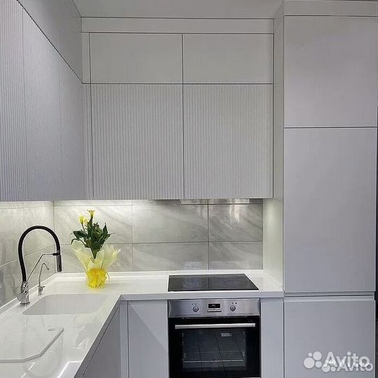 Красивая кухня на заказ собственное производство