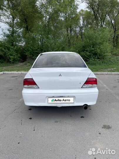Mitsubishi Lancer Cedia 1.5 МТ, 2001, 200 000 км