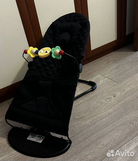 Шезлонг для новорожденных