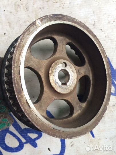 Шкив распредвала передний левый Subaru Legacy BD5