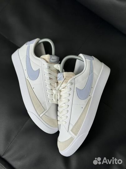 Женские Nike Blazer Low 77 «White/Ghost»