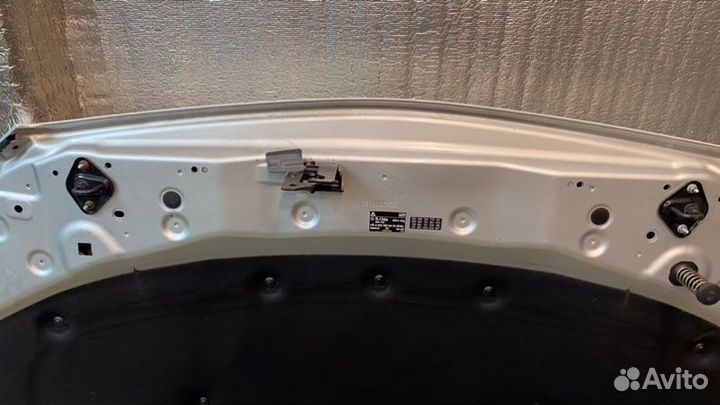 Капот передний Mercedes-Benz Glc W253 651.920 2016