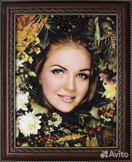 Портреты из янтаря на заказ по фото