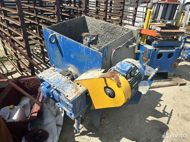 Продам линию по производству тротуарной плитки