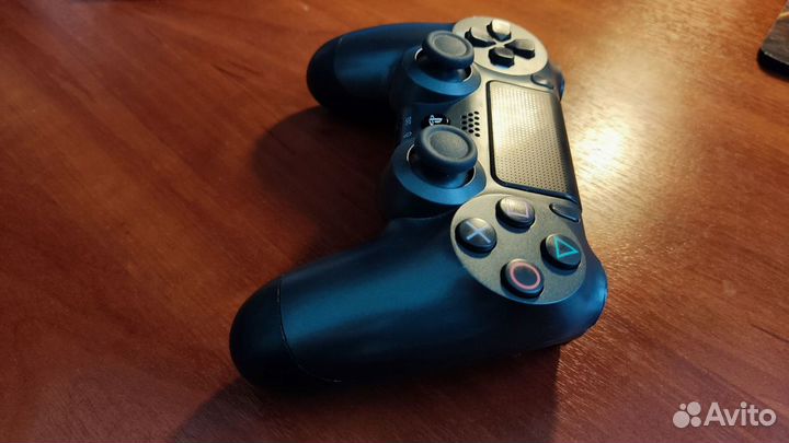Геймпад Dualshock 4 v2 для PS4 с дефектом