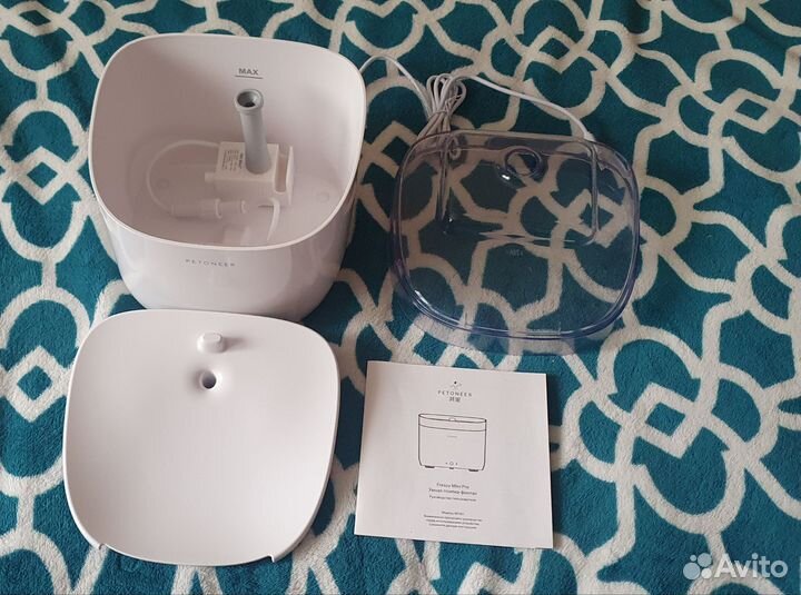 Поилка-фонтан с Wi-Fi Petoneer Fresco Mini Pro