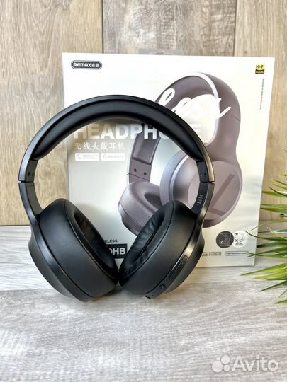 Беспроводные наушники Remax