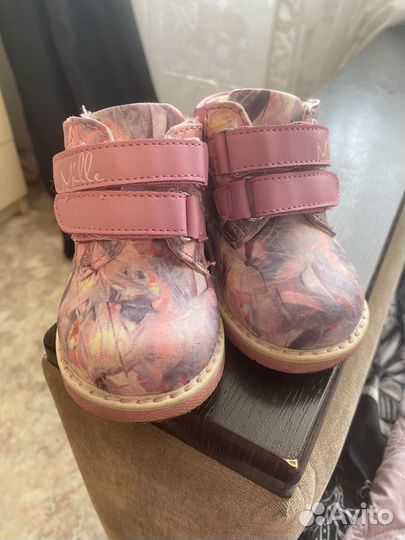 Ботинки демисезонные для девочки 20 размер