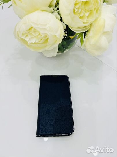 Чехол на iPhone 14 новый