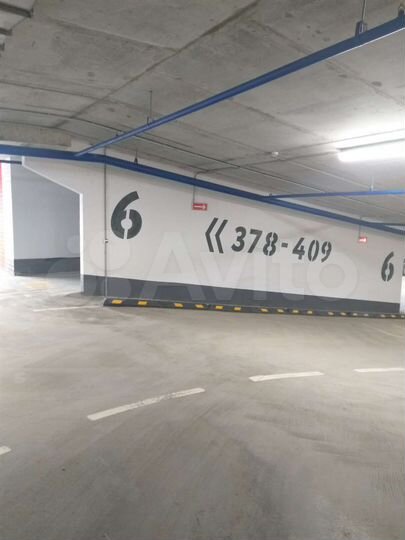 Машиноместо, 13 м²