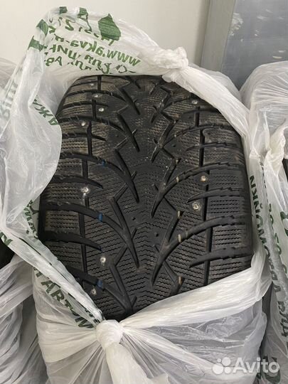 Toyo Observe G3-Ice 245/45 R19 и 275/40 R19