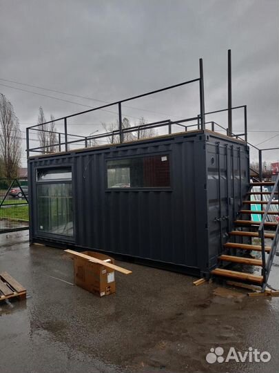 Кофейня из морского контейнера