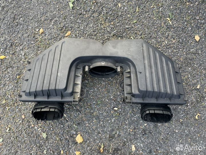 Корпус воздушного фильтра BMW X5 E70 N62 4.8i