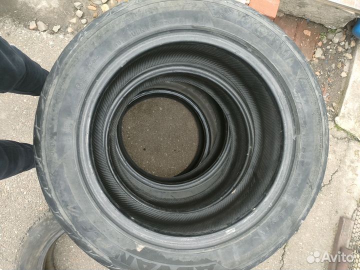 Yokohama 104ZR 2.25/4.5 R4