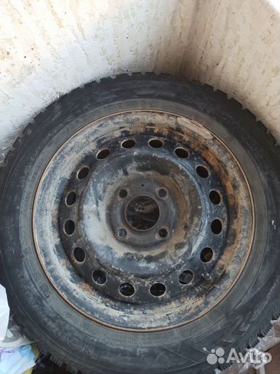 Зимние колеса r15 в сборе