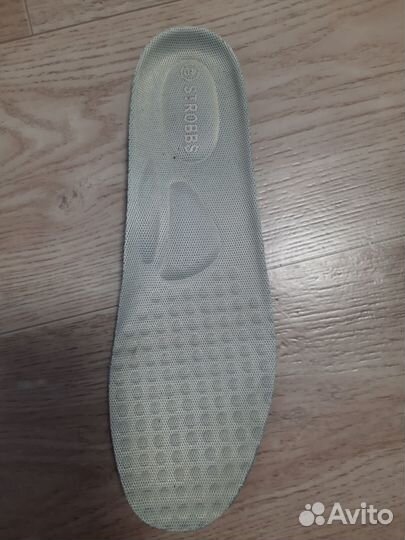 Кроссовки strobs