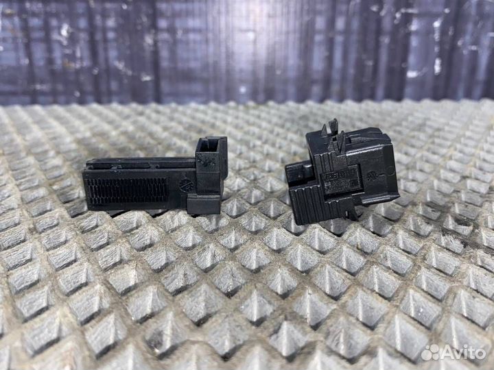 Концевик педали тормоза Bmw X5 E53 M54 2004