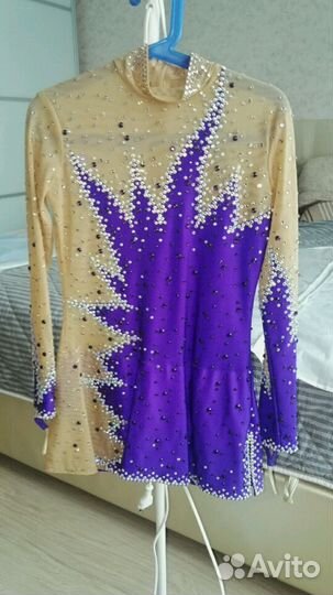 Костюмы для выступлений на льду