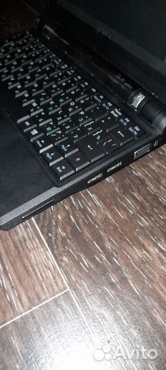 Нетбук Asus 700
