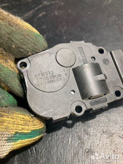 Сервопривод заслонок отопителя Bmw 3 E90