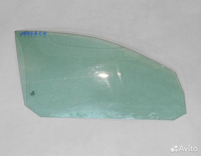 Стекло двери передней правой VW Jetta 5
