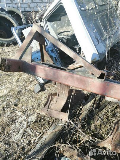 Плуг на мтз 82