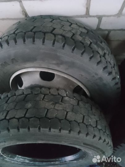Резина 215 75 17 5 бу