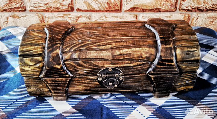 Шкатулка из дерева ручной работы