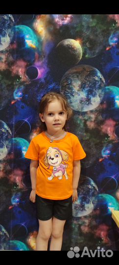 Костюм:футболка и шорты.110,120,130