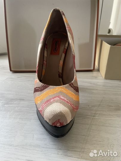 Туфли женские 39 размер